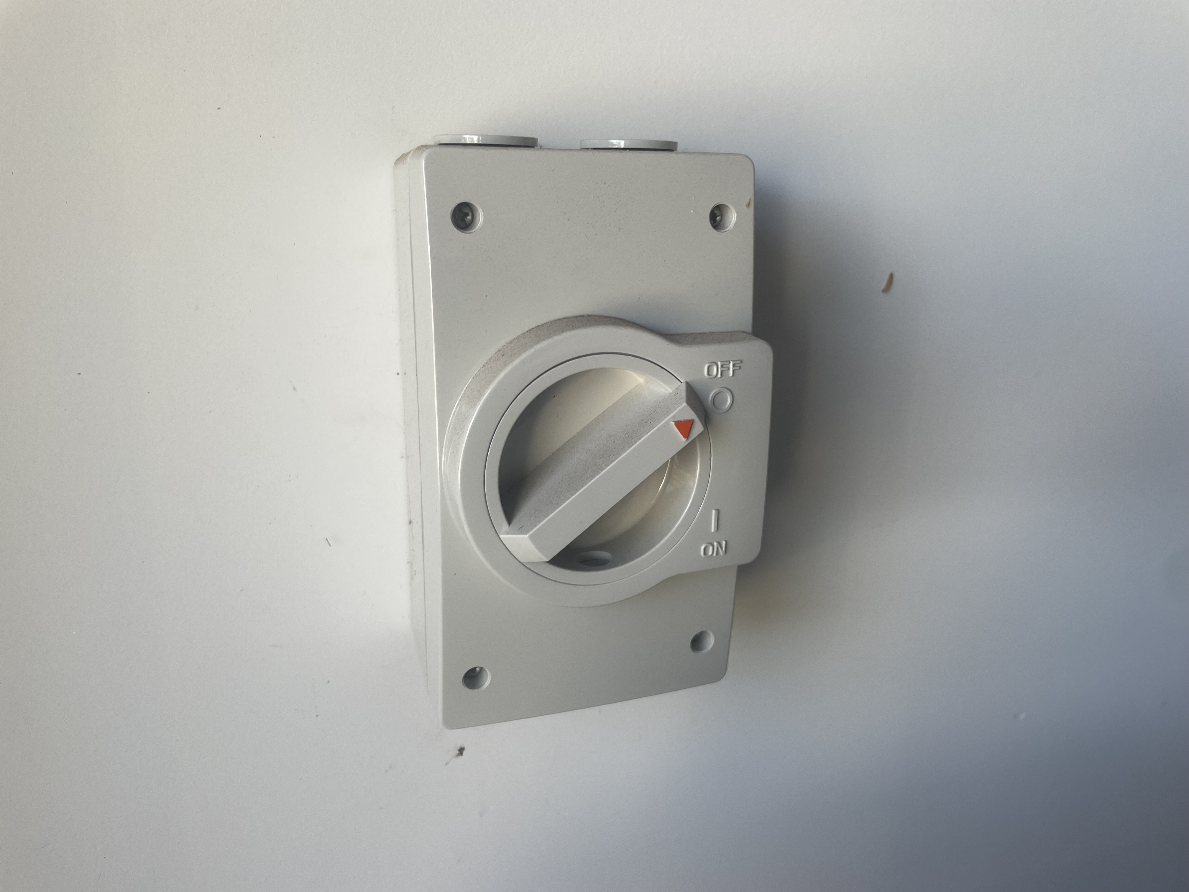 Outlet install